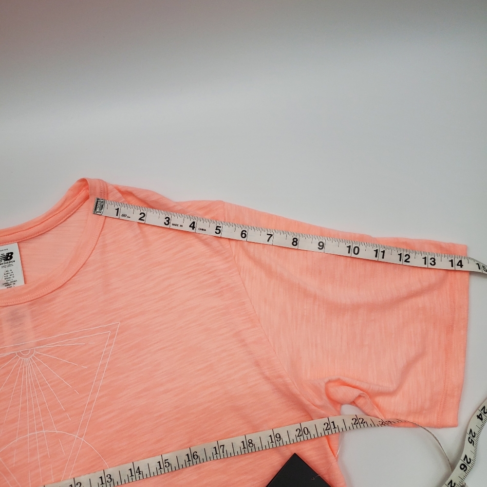 New Balance Crop Ringer Tee - Picture 6 of 10